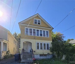 523 Richmond Ave in Syracuse, NY - Building Photo
