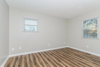 250 Francisridge Dr in Cincinnati, OH - Building Photo - Building Photo