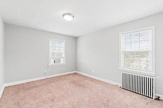 Madison Courts in Washington, DC - Building Photo - Interior Photo