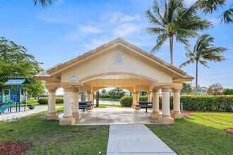 2281 NW 171st Terrace in Pembroke Pines, FL - Building Photo - Building Photo