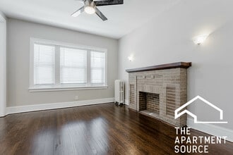 5306 N Ashland Ave, Unit 3 in Chicago, IL - Foto de edificio - Building Photo