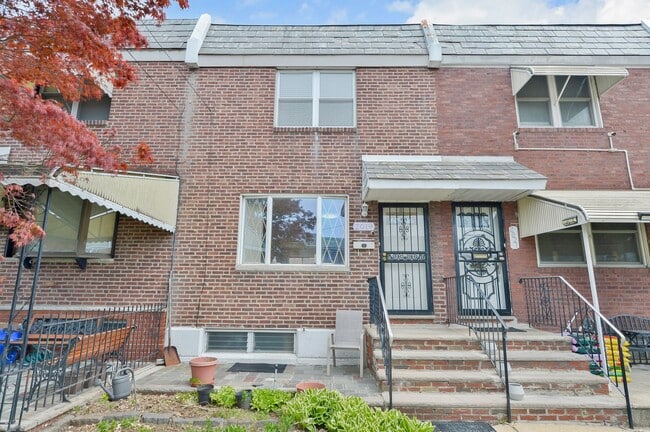 property at 2019 S Etting St