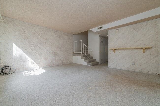 2533 Colgate Way in Riverside, CA - Building Photo - Building Photo