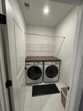 493 Hulston Landing Rd in Bluffton, SC - Foto de edificio - Building Photo