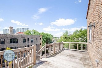 649 W Deming Pl in Chicago, IL - Foto de edificio - Building Photo