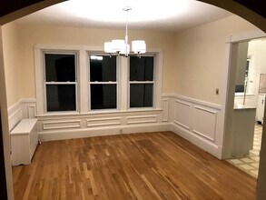 28 Beaconsfield Rd, Unit 1 in Brookline, MA - Building Photo - Building Photo