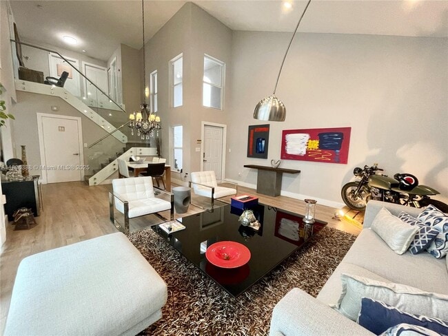 property at 1125 Papaya St