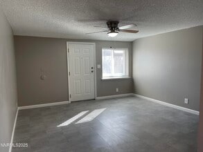 1959 H St in Sparks, NV - Building Photo - Building Photo