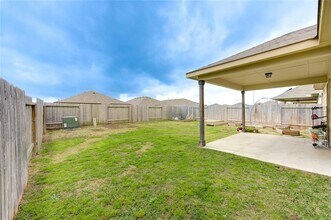18627 Yellow Lily Trl in Tomball, TX - Building Photo - Building Photo