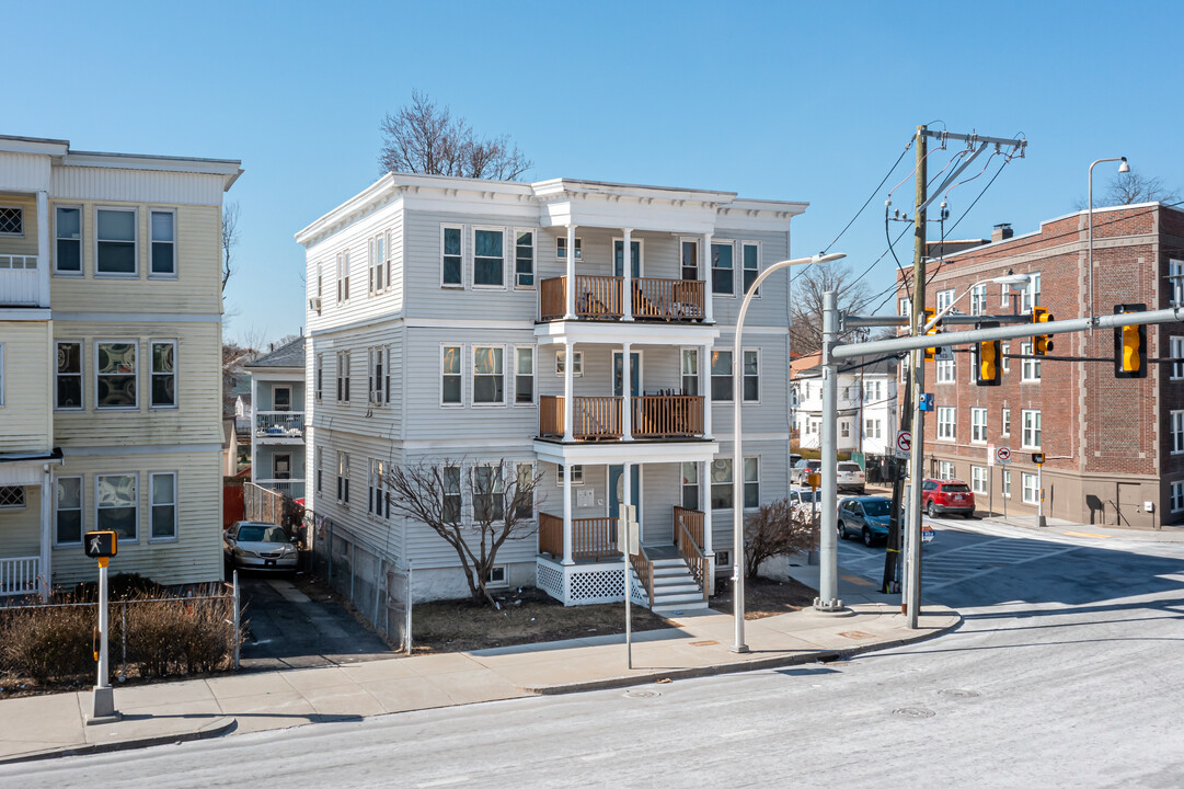 939 Morton St in Boston, MA - Foto de edificio