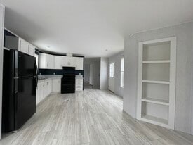 24 Suzanne Way in Willseyville, NY - Building Photo