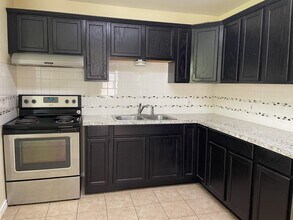 4606 Nesbitt Dr in Corpus Christi, TX - Building Photo - Building Photo