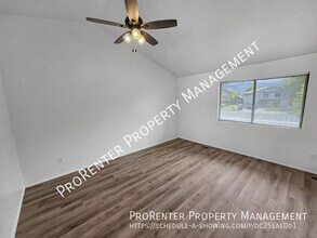 239 E 975 S in Layton, UT - Building Photo - Building Photo