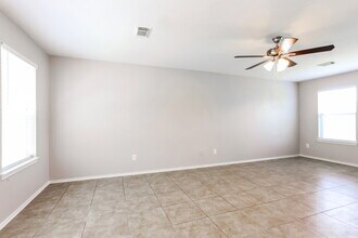 7219 Rising Brook Dr in Cypress, TX - Building Photo - Building Photo