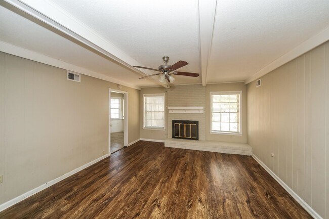 3084 Kemper Dr in Memphis, TN - Building Photo - Building Photo