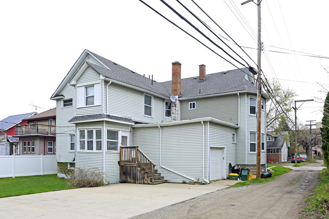 322 S Laurel St in Royal Oak, MI - Building Photo - Building Photo
