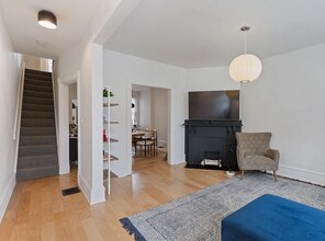 1835 Locust St in Pittsburgh, PA - Building Photo - Building Photo