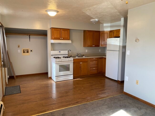 property at 454 Hy-Vue Dr