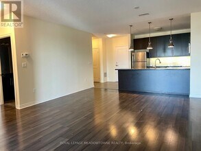 33 Whitmer St in Milton, ON - Building Photo - Building Photo