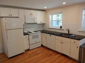 75 Lincoln St in Waltham, MA - Building Photo