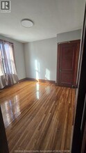 445 Newbury St in Windsor, ON - Building Photo - Building Photo