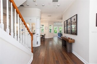 536 Ontario Ave in Palm Harbor, FL - Foto de edificio - Building Photo