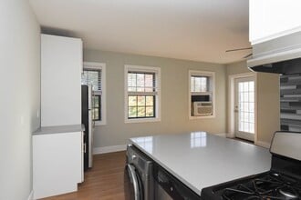 735 Judson Ave in Highland Park, IL - Building Photo - Building Photo