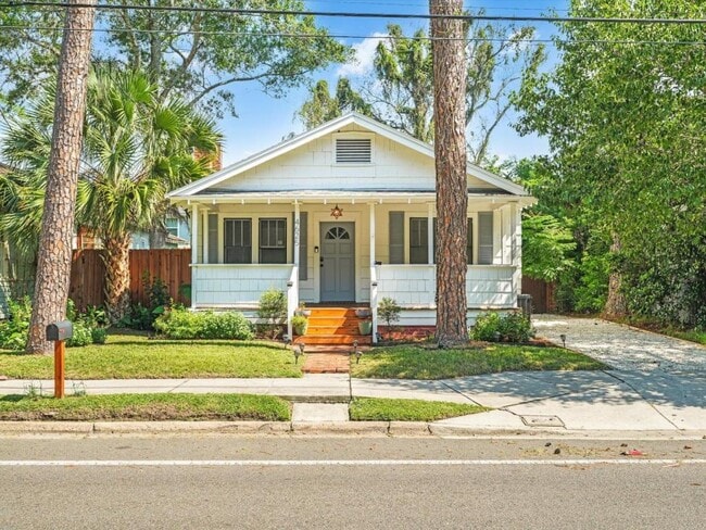 property at 4625 Post St