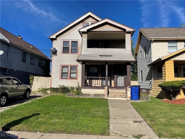 property at 843 Rondel Rd