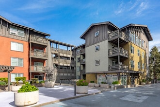 Cinnabar Commons in San Jose, CA - Foto de edificio - Building Photo