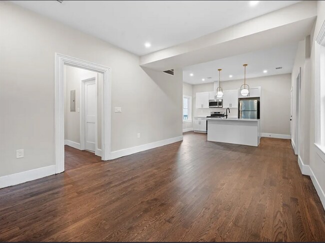 238 Norfolk St, Unit 2 in Boston, MA - Foto de edificio - Building Photo