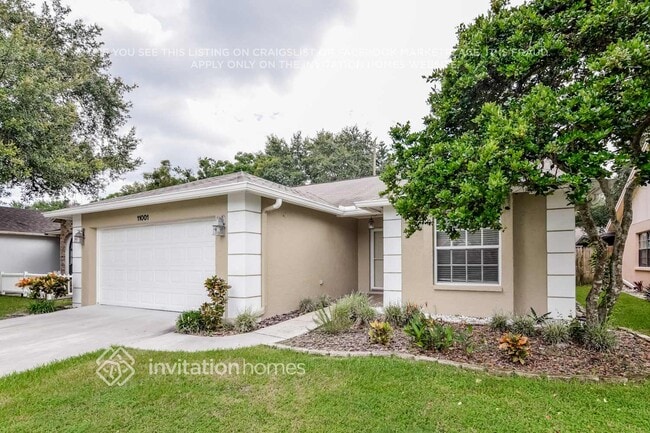 11001 Kenbrook Dr in Riverview, FL - Foto de edificio - Building Photo