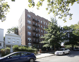 The Terrace on Seeley Apartments