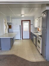 218 S Lake Dr in Watertown, SD - Building Photo - Building Photo