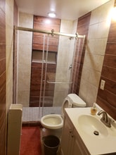 825 Tilden Ave in Kent, WA - Foto de edificio - Building Photo