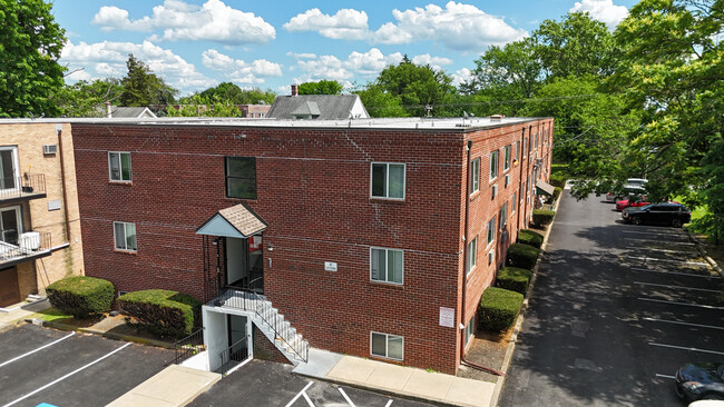 Folcroft Gardens Apartments in Folcroft, PA - Building Photo - Building Photo