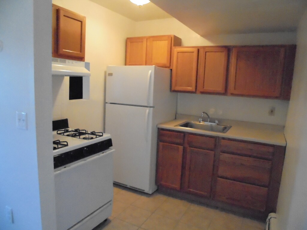 Crestwood Apartments in Middletown, NY