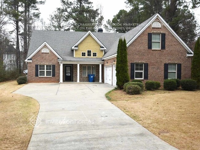 property at 680 Herring Rd