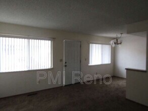 3630 Gypsum Rd in Reno, NV - Building Photo - Building Photo