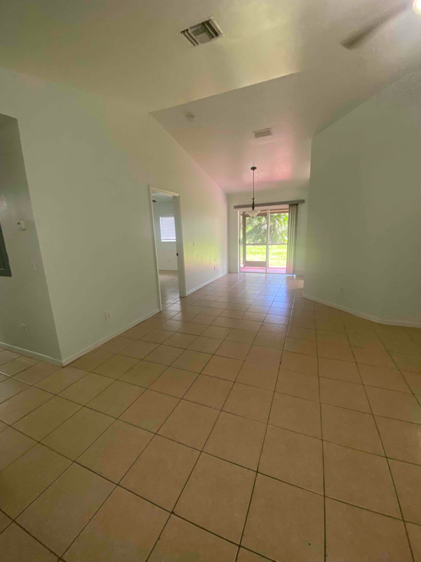 4631-4631 29th St SW in Lehigh Acres, FL - Building Photo - Building Photo