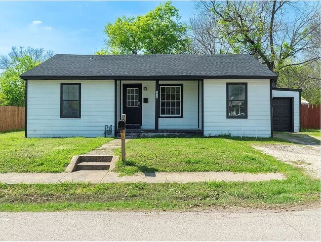 property at 3910 Henderson St