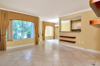 815 W Boynton Beach Blvd, Unit 6-105 in Boynton Beach, FL - Building Photo - Building Photo