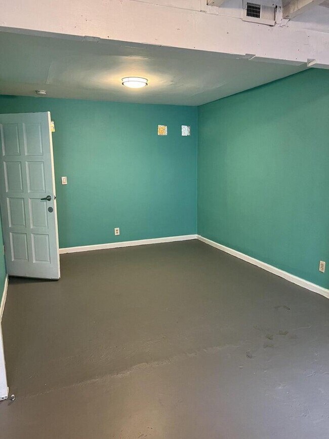 10 Gibbs Rd in Delray Beach, FL - Foto de edificio - Building Photo