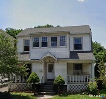 1905 Broad St in Hartford, CT - Building Photo