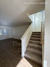 816 W Loyola Ave in Visalia, CA - Building Photo - Building Photo