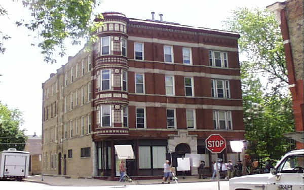 2047-2049 N Hoyne in Chicago, IL - Building Photo