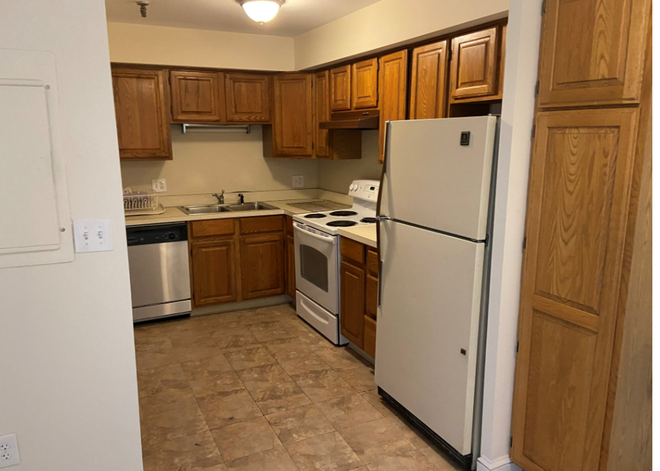 1383 Washington St, Unit 3 in Newton, MA - Building Photo