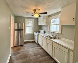 1155 Hartzell St in New Haven, IN - Foto de edificio - Building Photo