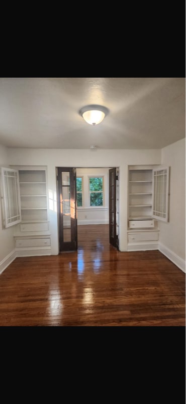 1443 Larchmont Rd in Cleveland, OH - Building Photo - Building Photo