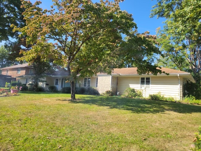 property at 2123 Eileen Rd